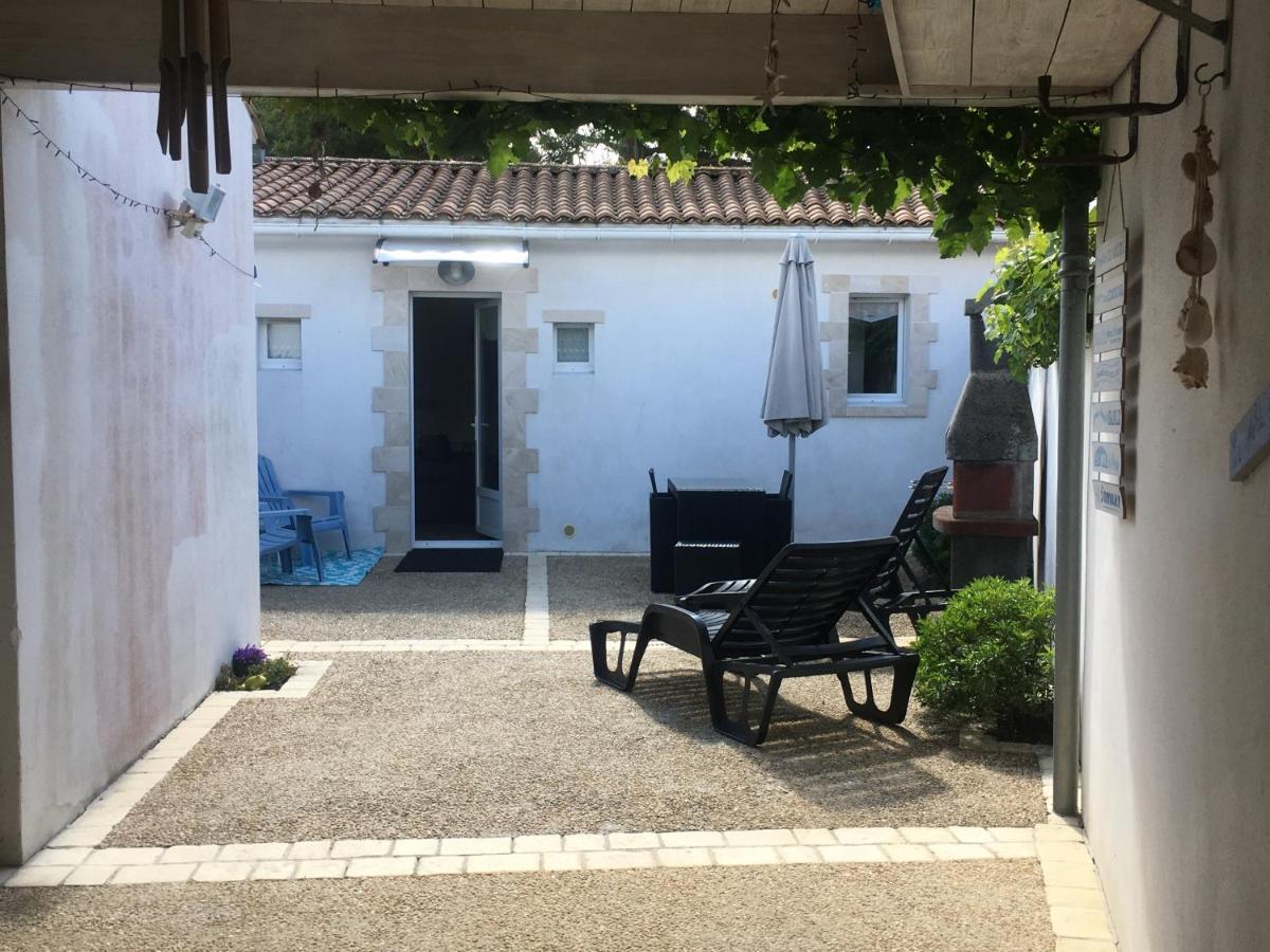 La Petite Maison Sur L'Ile De Re Ла-Флот Экстерьер фото