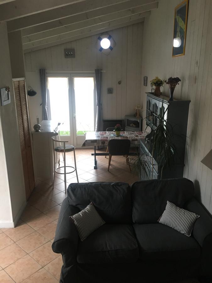 La Petite Maison Sur L'Ile De Re Ла-Флот Экстерьер фото